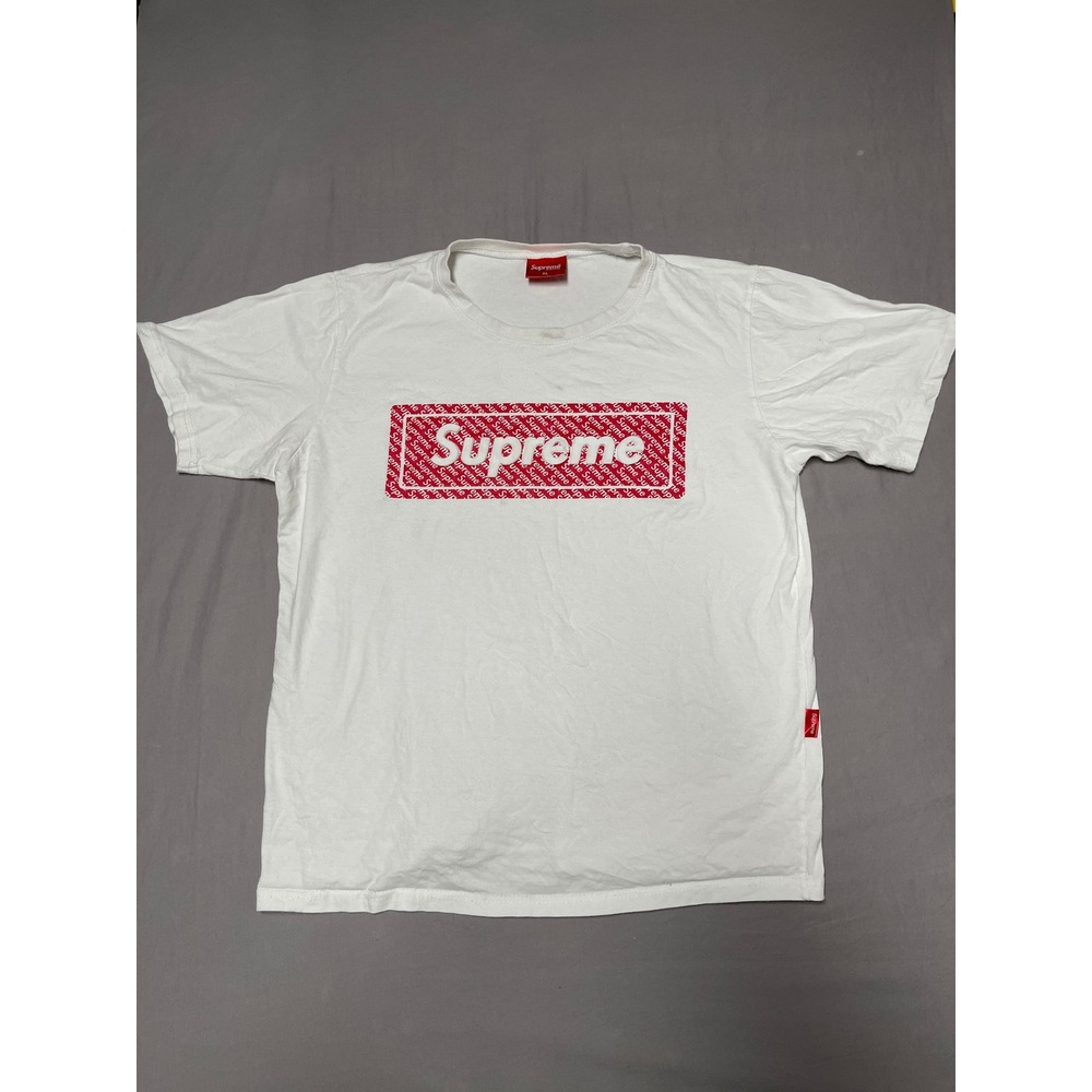 Supreme Box Logo Graphic T-Shirt Mens XL White Short Sleeve Cotton Streetwear